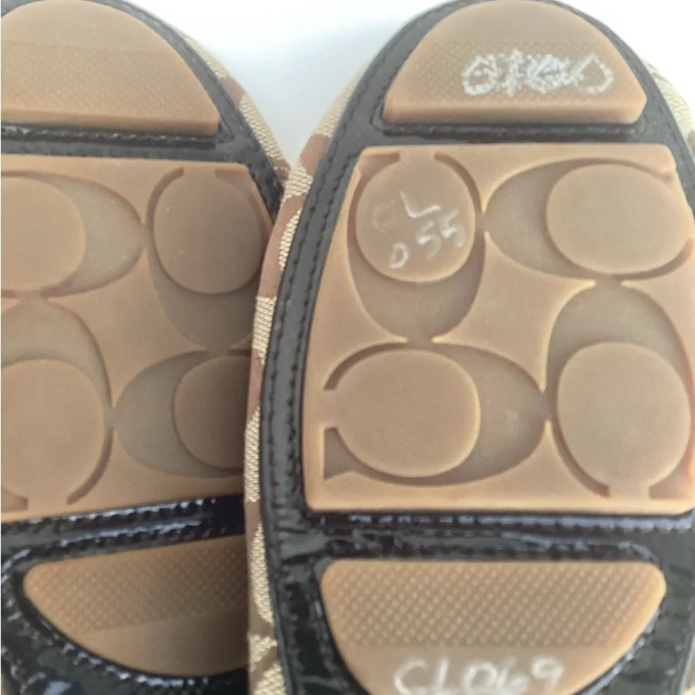 Coach Isabelle Flats size 9.5B. Brand New - Picture 4 of 12
